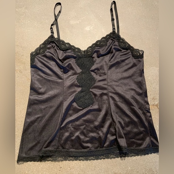 Vintage Impulse Lacy Black Camisole - Picture 1 of 4